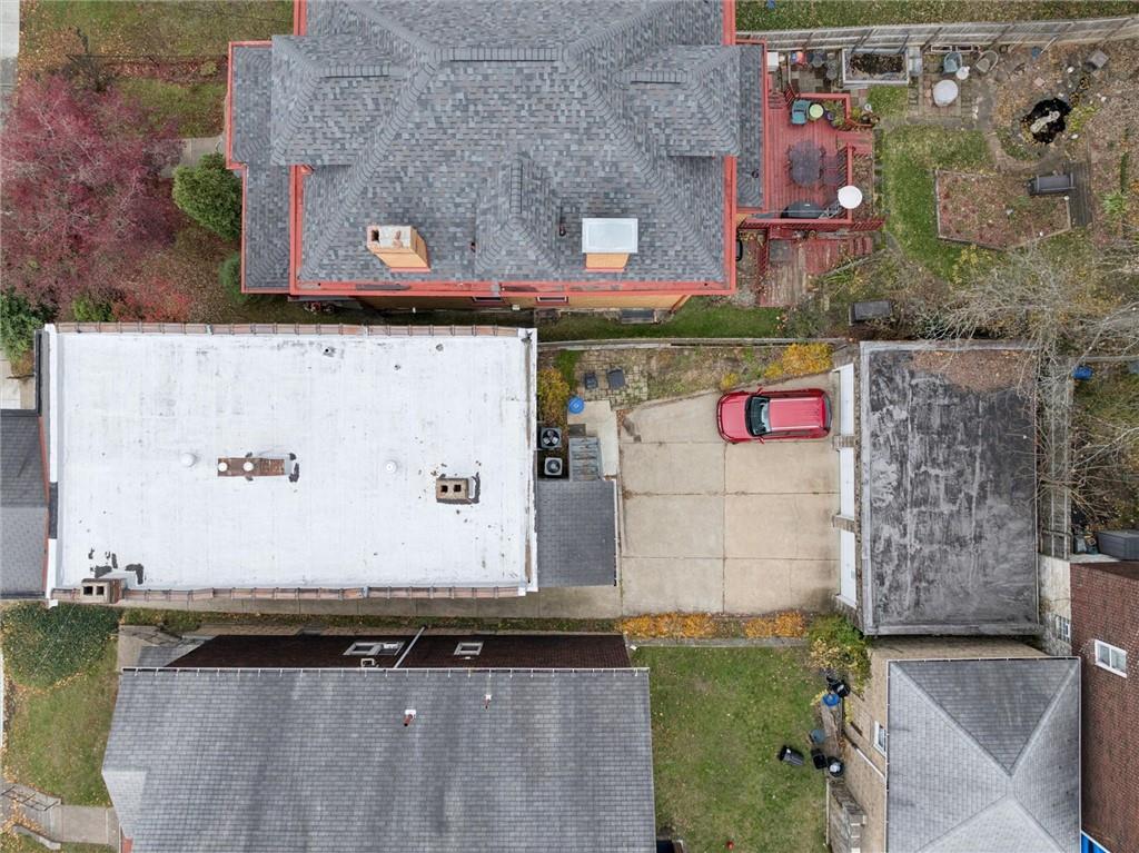 3518 Beechwood Boulevard Pittsburgh, PA 15217 - Photo 32 of 34 an outdoor space with building view