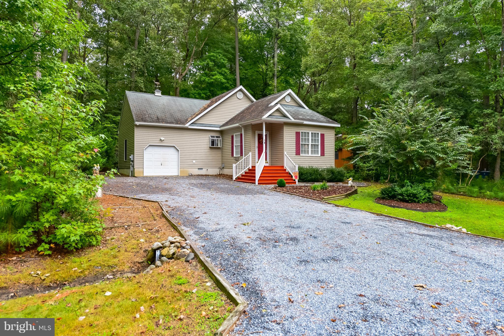 19 Harpoon Road Ocean Pines, MD 21811 - Photo 1 of 27