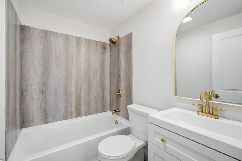 43 Sunridge Drive Springfield, MA 01118 - Photo 15 of 27