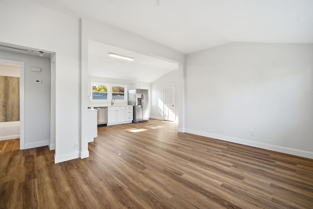 43 Sunridge Drive Springfield, MA 01118 - Photo 5 of 27