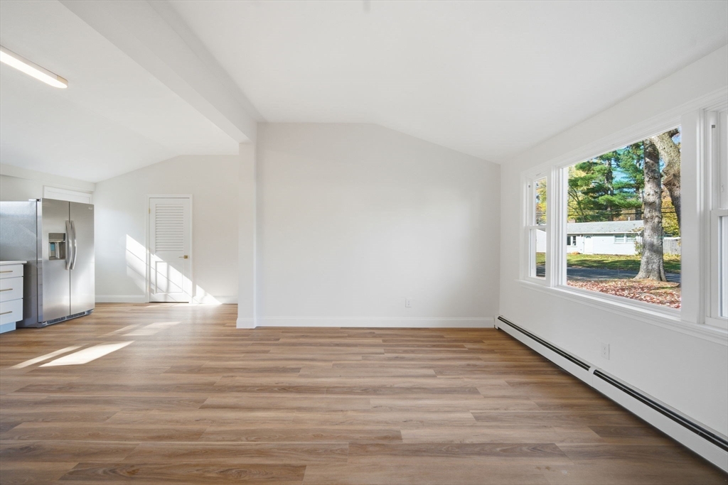 43 Sunridge Drive Springfield, MA 01118 - Photo 7 of 27