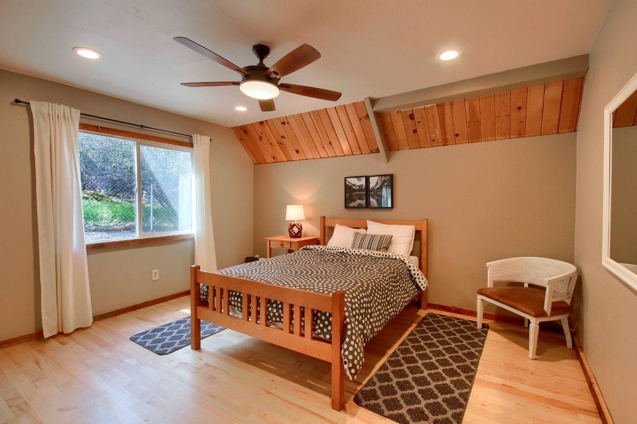 39780 Pine Ridge Road Oakhurst, CA 93644 - Photo 19 of 42 Gallery Image 19