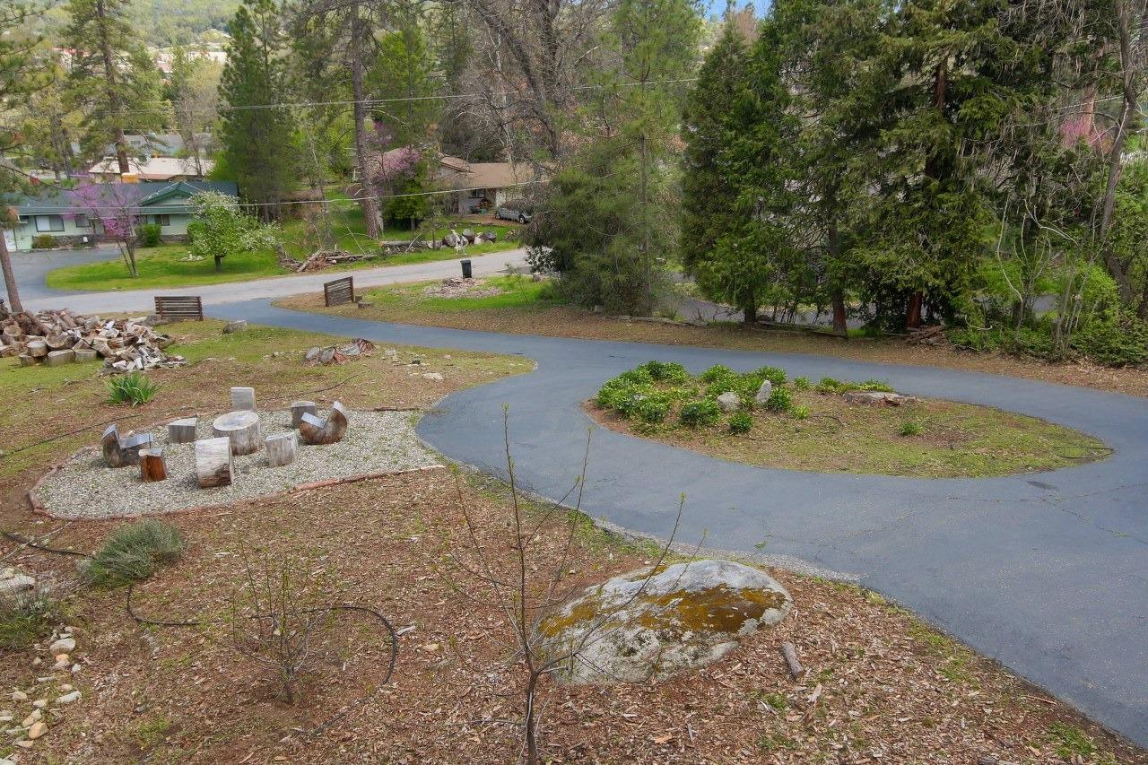 39780 Pine Ridge Road Oakhurst, CA 93644 - Photo 37 of 42 Gallery Image 37