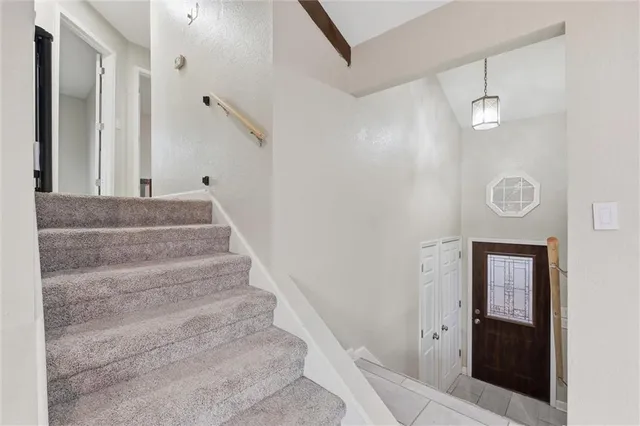 $305,000 | 302 Southeast Flagstone Street, Lee's Summit, MO 64063