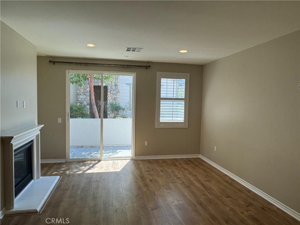 5048 Ruth Way Yorba Linda, CA 92886 - Photo 5 of 29