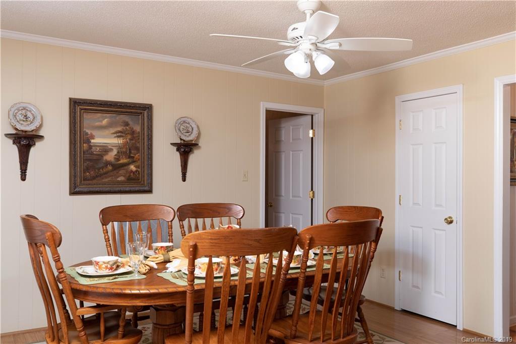 318 Lincoln Road York, SC 29745 - Photo 14 of 28 Gallery Image 14