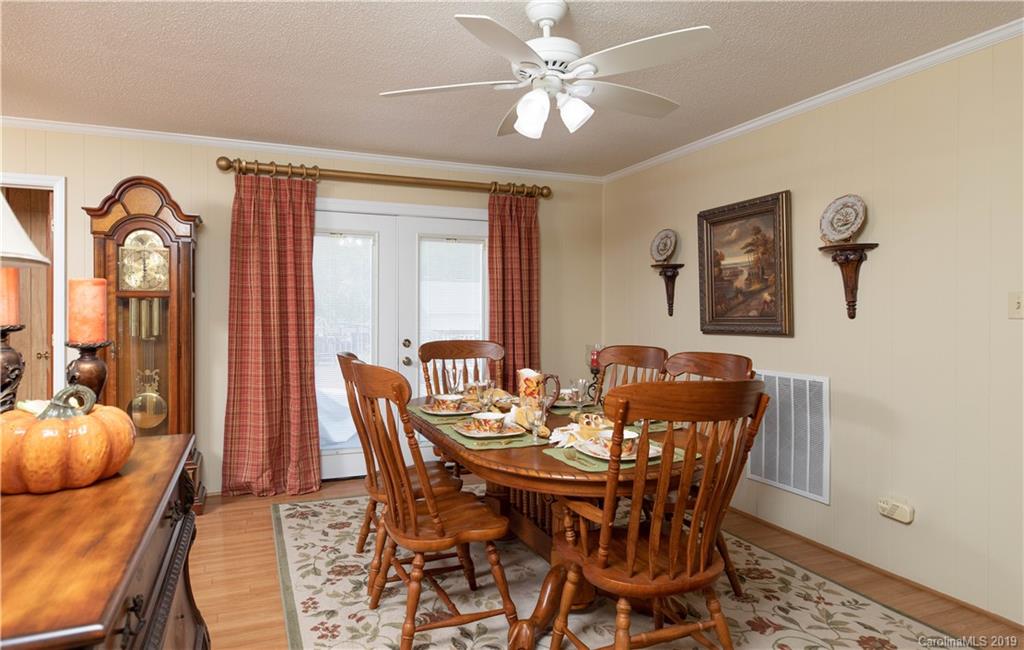 318 Lincoln Road York, SC 29745 - Photo 18 of 28 Gallery Image 18