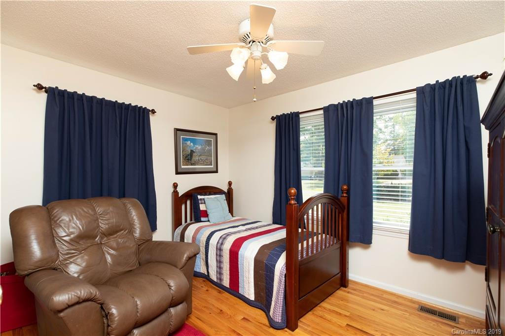 318 Lincoln Road York, SC 29745 - Photo 26 of 28 Gallery Image 26