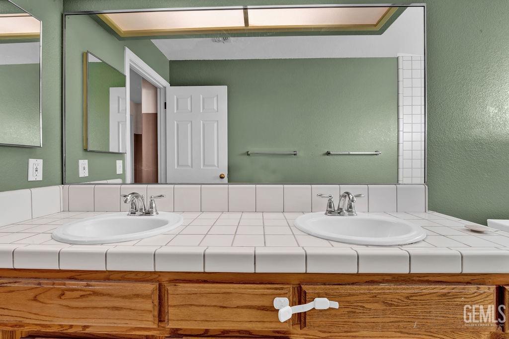 Undisclosed Address Bakersfield, CA 93312 - Photo 26 of 34