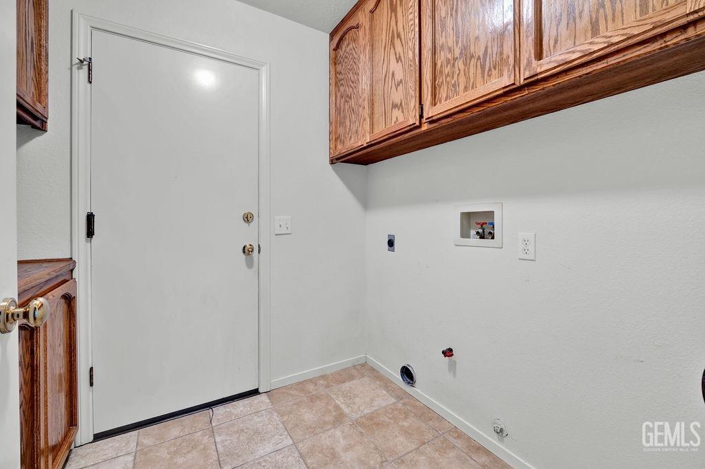 Undisclosed Address Bakersfield, CA 93312 - Photo 29 of 34