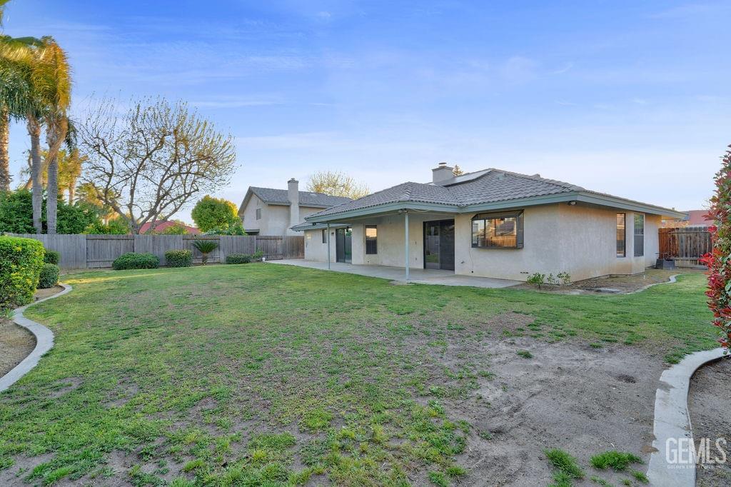 Undisclosed Address Bakersfield, CA 93312 - Photo 32 of 34