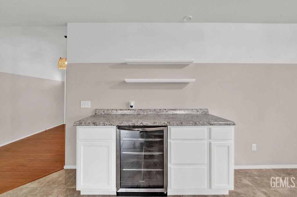 Undisclosed Address Bakersfield, CA 93312 - Photo 10 of 34