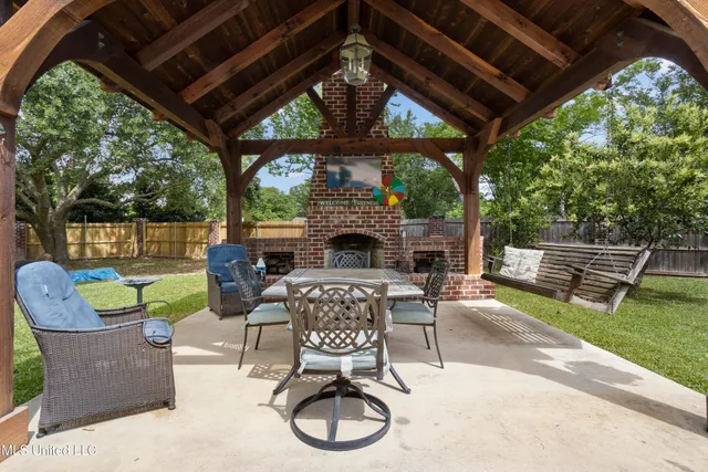 $599,000 | 6 North Hill Drive, Carriere, MS 39426