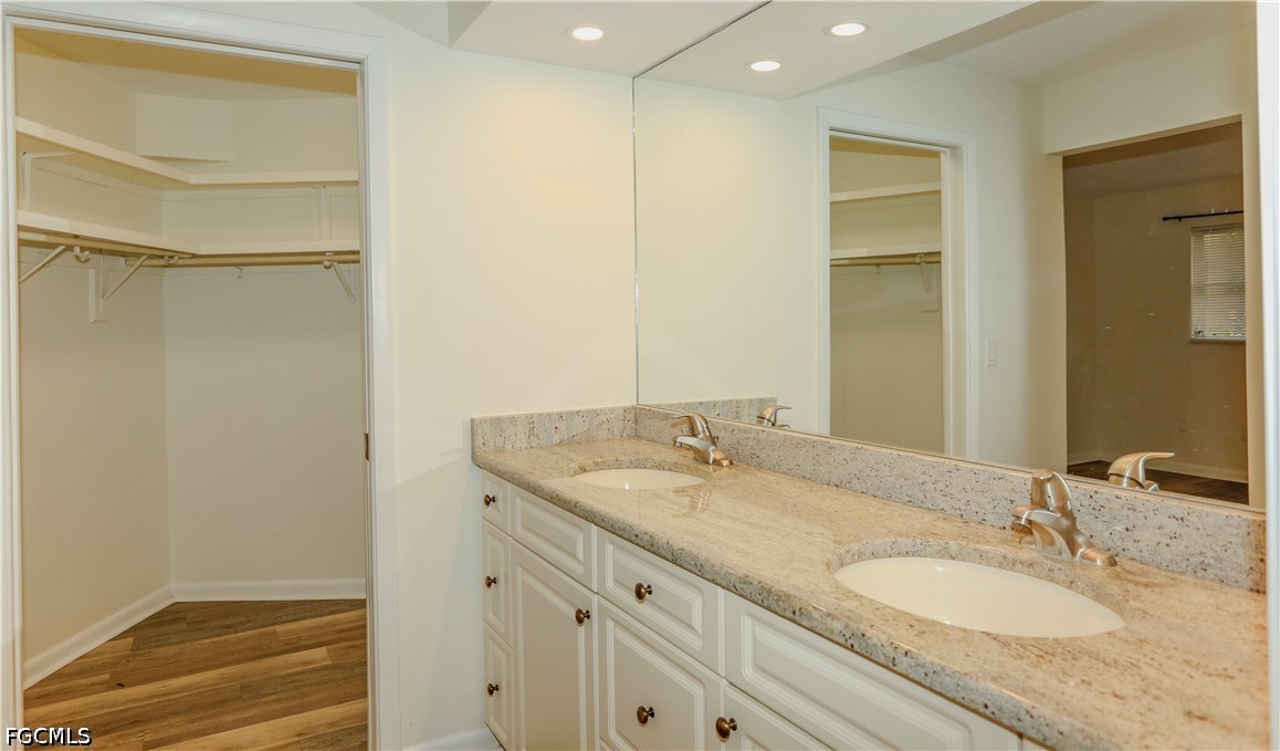 5654 Eichen Circle Fort Myers, FL 33919 - Photo 16 of 29