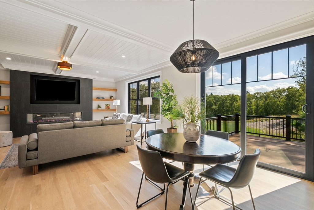 7 Whisper Way Hopkinton, MA 01748 - Photo 6 of 11