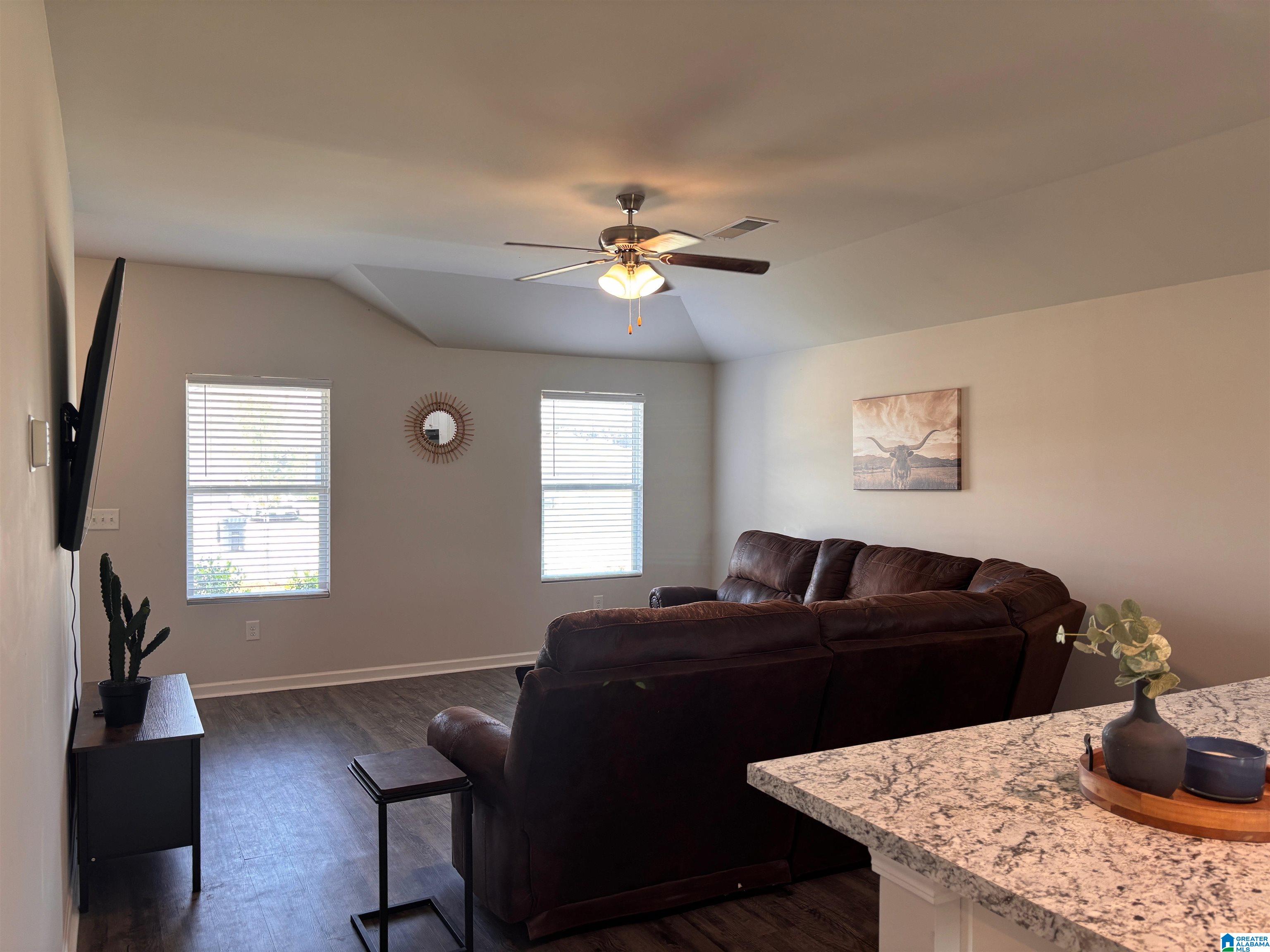 541 Camden Loop Calera, AL 35040 - Photo 4 of 22