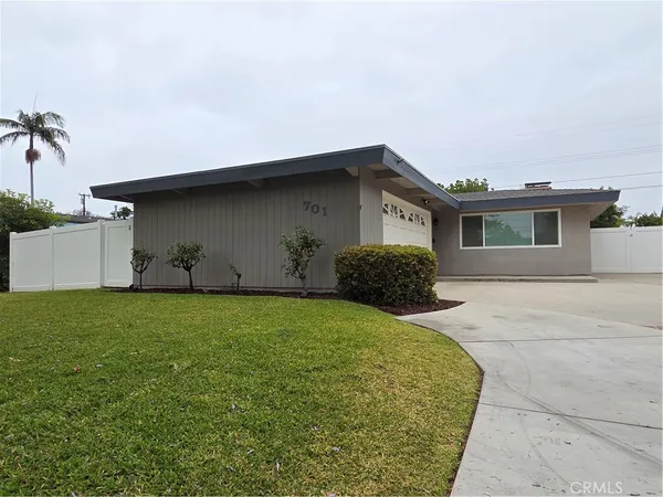 $1,149,000 | 701 Maertin Lane, Fullerton, CA 92831