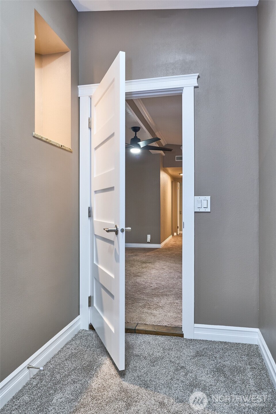 18228 118th Avenue Southeast Renton, WA 98058 - Photo 21 of 40