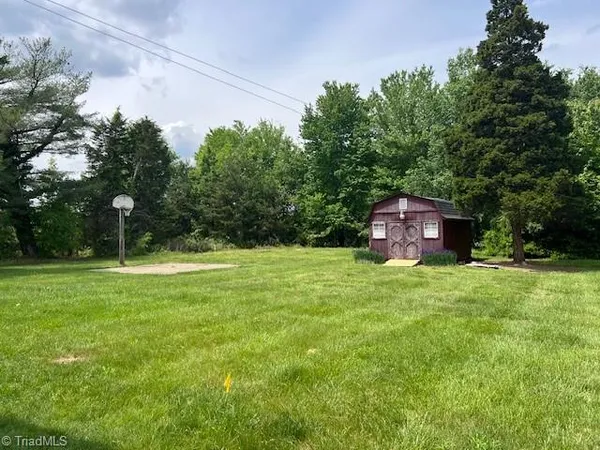 $2,000 | 313 Glencoe Church Loop, Summerfield, NC 27358