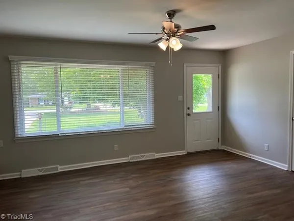 $2,000 | 313 Glencoe Church Loop, Summerfield, NC 27358