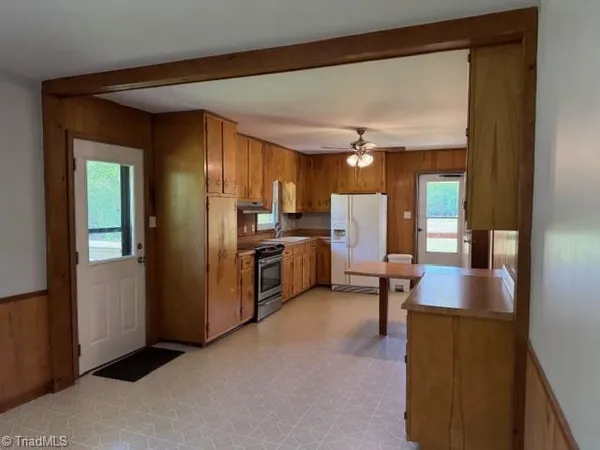 $2,000 | 313 Glencoe Church Loop, Summerfield, NC 27358