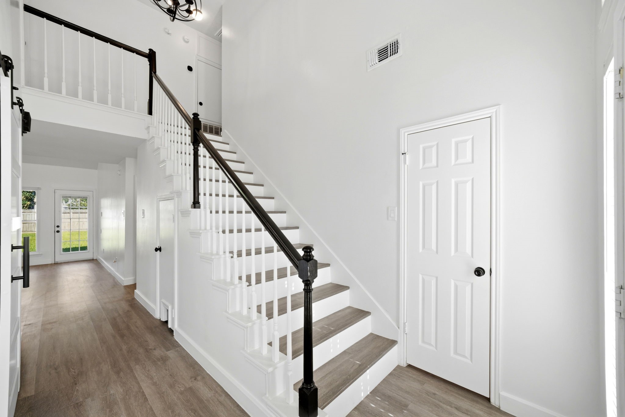 21807 North Tangle Creek Lane Spring, TX 77388 - Photo 5 of 49 Entry Foyer