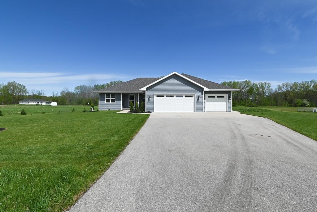 6478 Main Street Abrams, WI 54101 - Photo 2 of 63