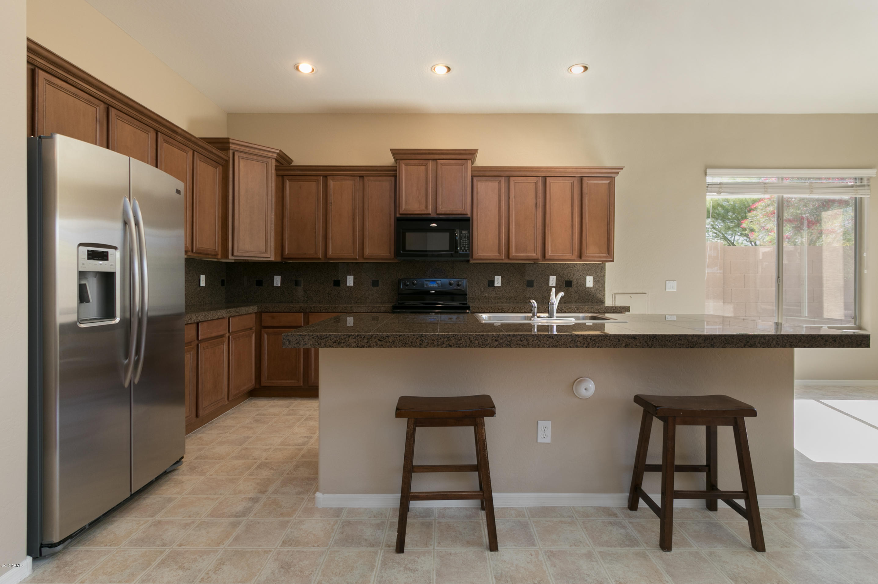 18198 West Rimrock Street Surprise, AZ 85388 - Photo 12 of 30 Kitchen1