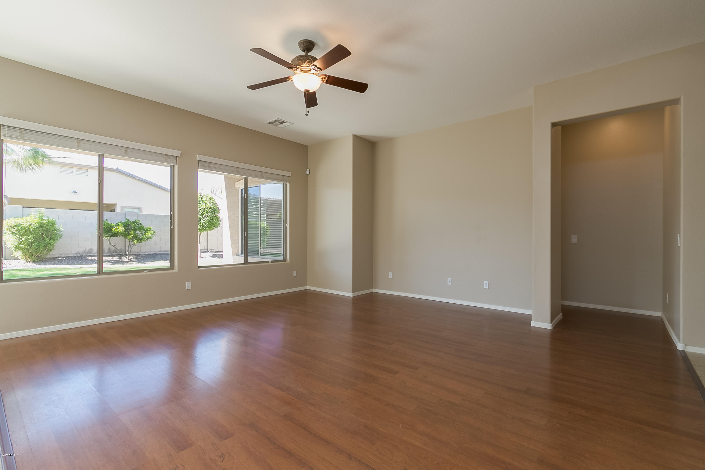 18198 West Rimrock Street Surprise, AZ 85388 - Photo 7 of 30 Great Room 1