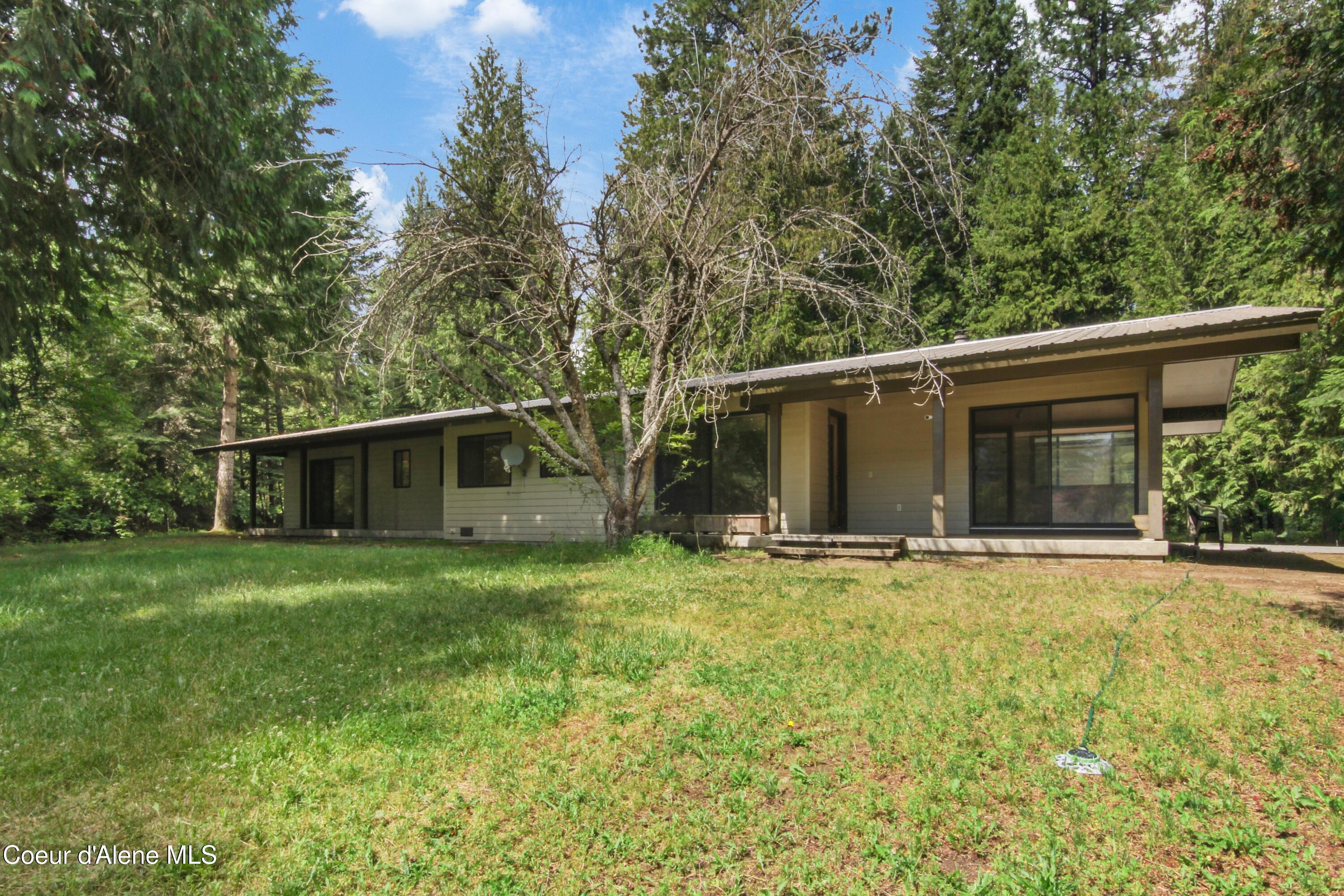 150 Denali Road Sagle, ID 83860 - Photo 10 of 40 009_Rear View