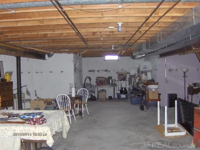 10110 Meisner Road Casco, MI 48064 - Photo 8 of 16 31250297-7.JPG