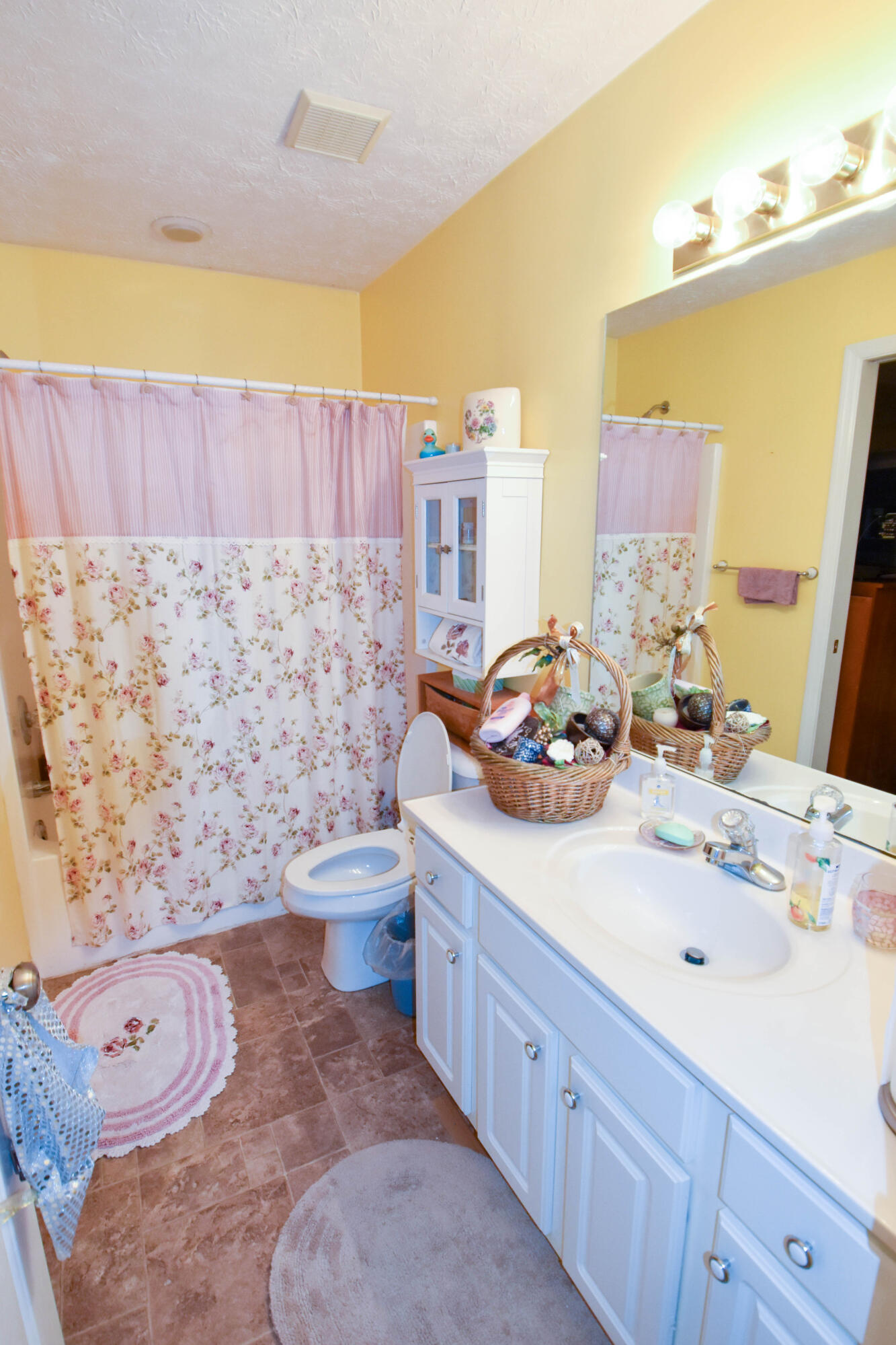 2565 Spring Valley Loop Lexington, KY 40511 - Photo 14 of 20 DSC_0069