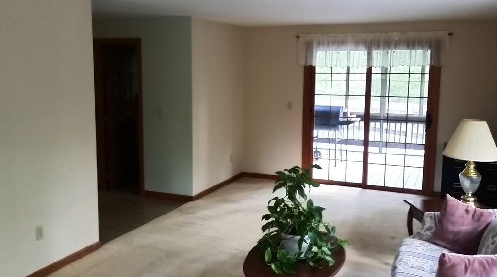 30 8 Rod Road Mendon, MA 01756 - Photo 11 of 24 Gallery Image 11