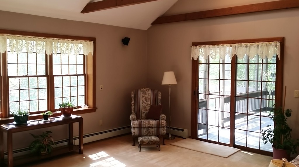 30 8 Rod Road Mendon, MA 01756 - Photo 4 of 24 Gallery Image 4