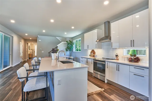 $849,990 | 14215 179 St Court East, Unit 23, Puyallup, WA 98374