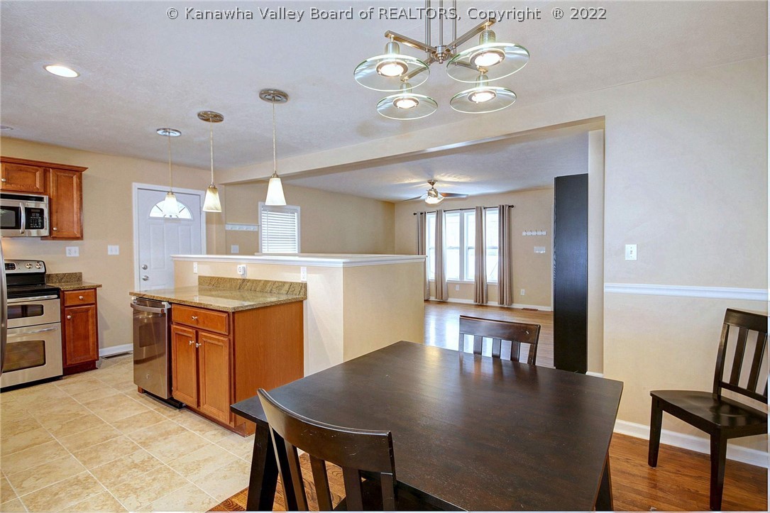 1018 Forest Road Charleston, WV 25314 - Photo 15 of 40 Gallery Image 15
