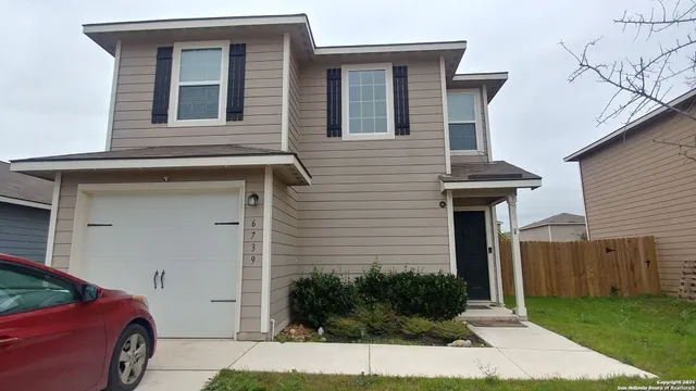$1,300 | 6739 Sabinal, San Antonio, TX 78252