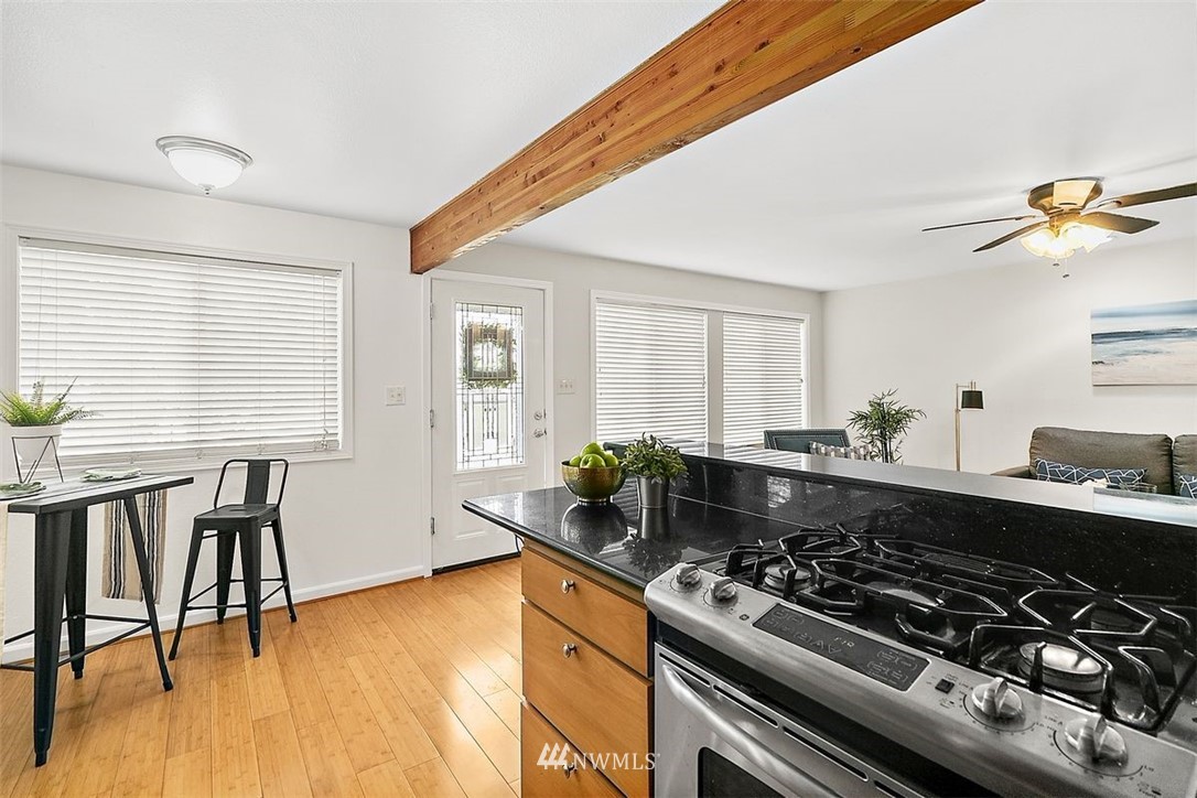 1311 North 34th Street Renton, WA 98056 - Photo 4 of 18