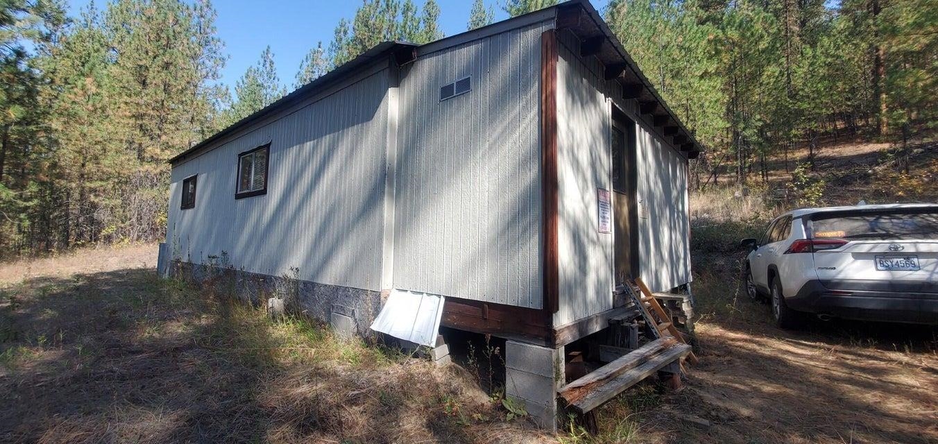 3733-xx Sand Creek Road Kettle Falls, WA 99141 - Photo 2 of 10