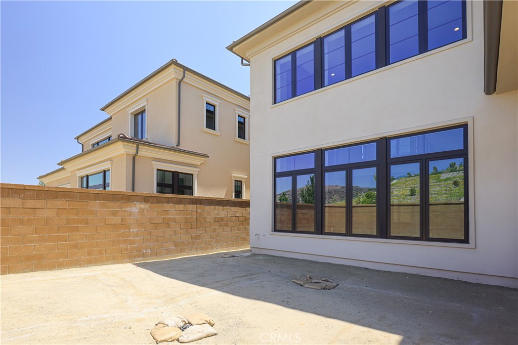 446 Ridgecrest Irvine, CA 92602 - Photo 12 of 37