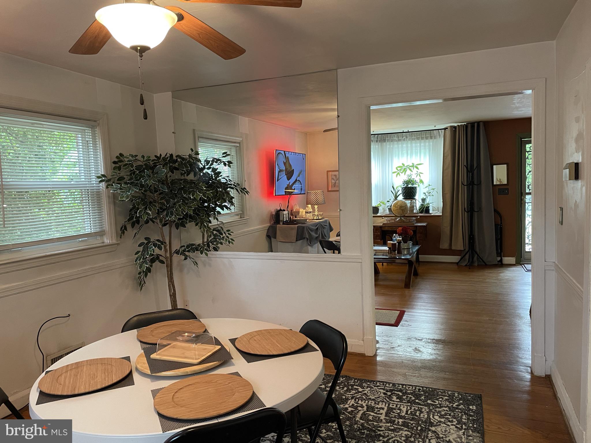 1650 Hartsdale Road Baltimore, MD 21239 - Photo 13 of 33 Dining room