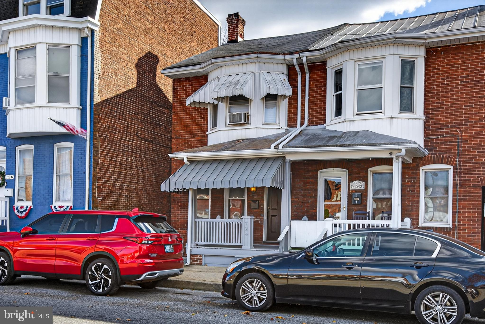 724 York Street York, PA 17403 - Photo 2 of 28 a car parked in front of a house