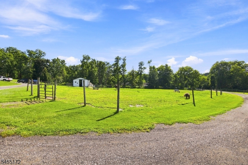 39 Hope Road Blairstown, NJ 07825 - Photo 39 of 50 Gallery Image 39