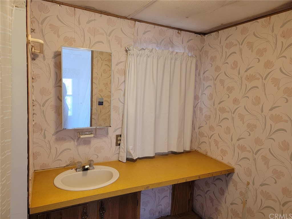 375 State Highway 20, Unit 22 Upper Lake, CA 95485 - Photo 10 of 13