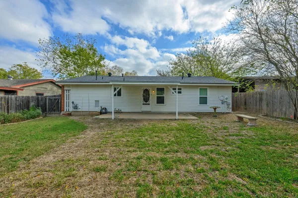 $315,000 | 5704 Cedardale Drive, Austin, TX 78745