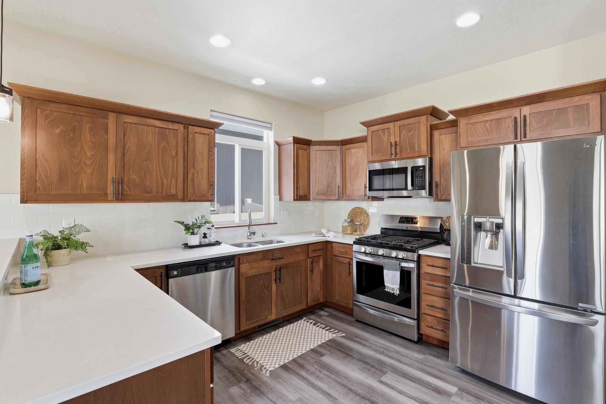 12907 North Raptor Lane Spokane, WA 99208 - Photo 9 of 46