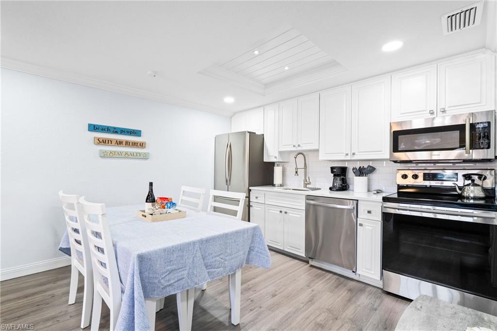 5320 Treetops Drive, Unit I Naples, FL 34113 - Photo 3 of 16