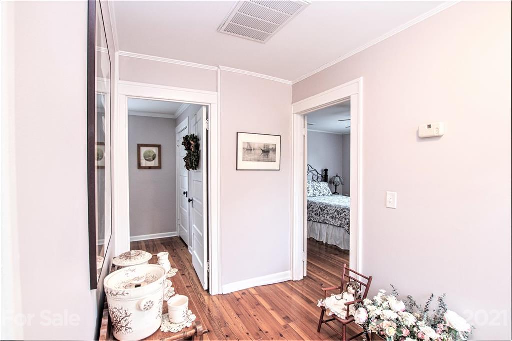 68 Maple Street Badin, NC 28009 - Photo 21 of 43 Gallery Image 21
