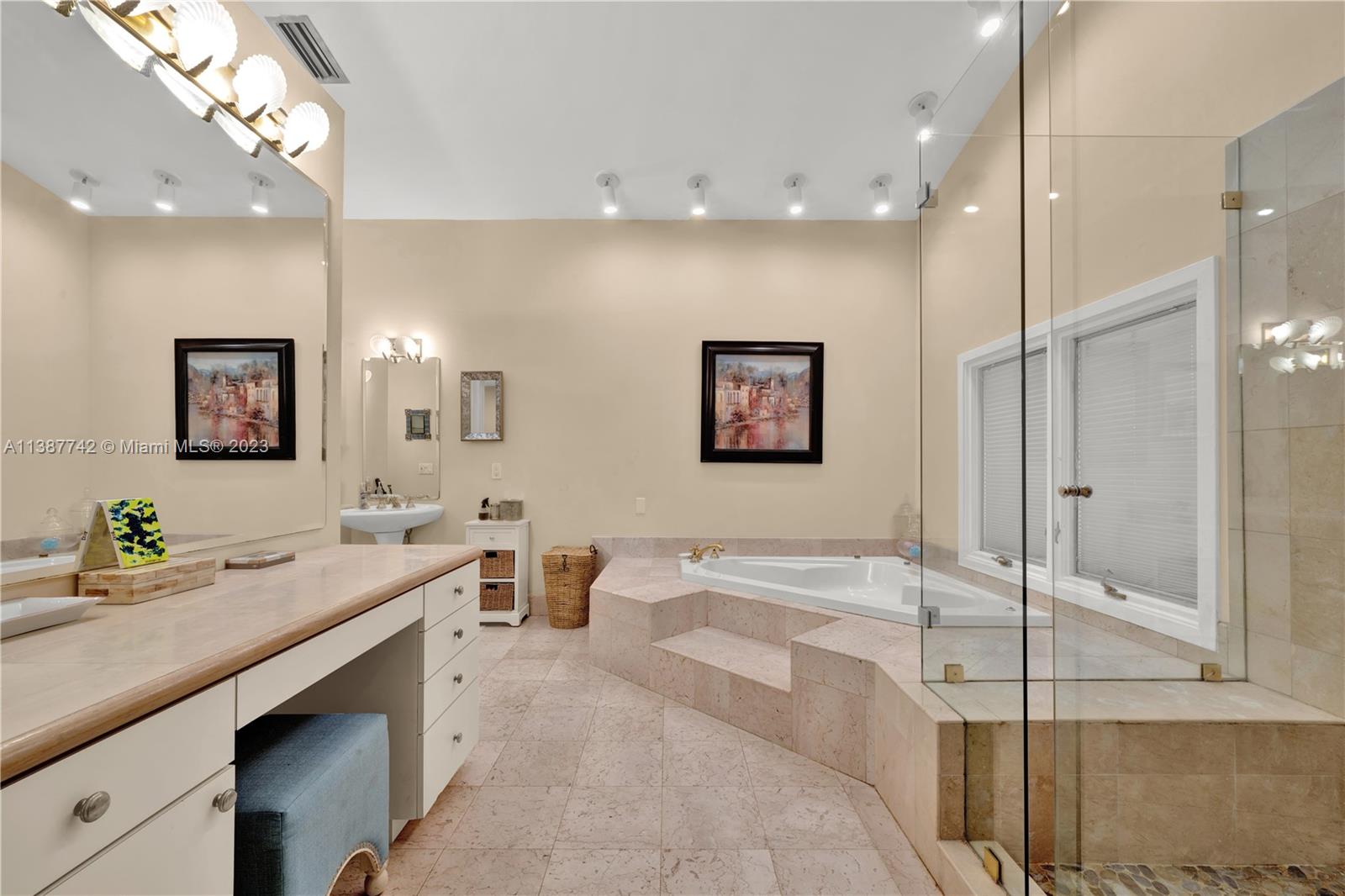 12190 Old Cutler Road Pinecrest, FL 33156 - Photo 23 of 44 Gallery Image 23