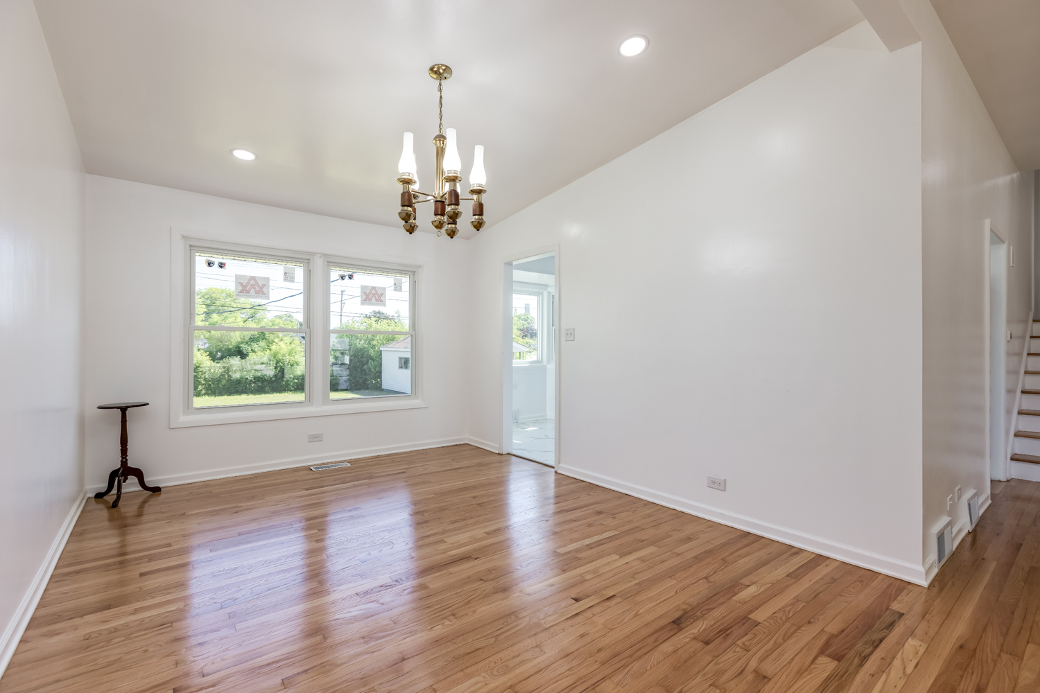 7745 Beckwith Road Morton Grove, IL 60053 - Photo 13 of 39